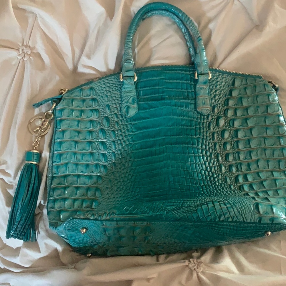 Large Brahmin Purse, Tote. Beautiful condition.